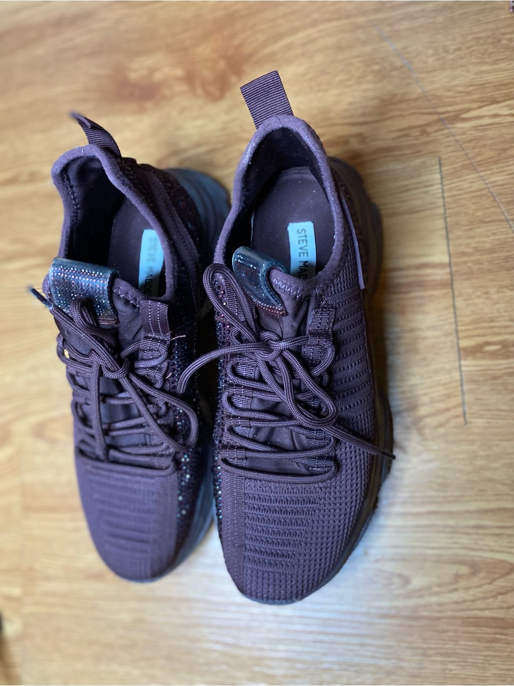 Steve Madden Plum Crystal-Embellished Fashion Sneakers - Picture 2 of 4